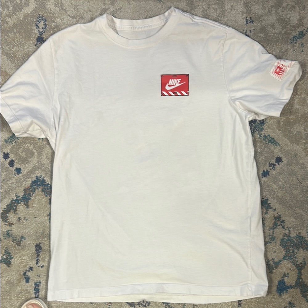 Nike Men's White T-Shirt